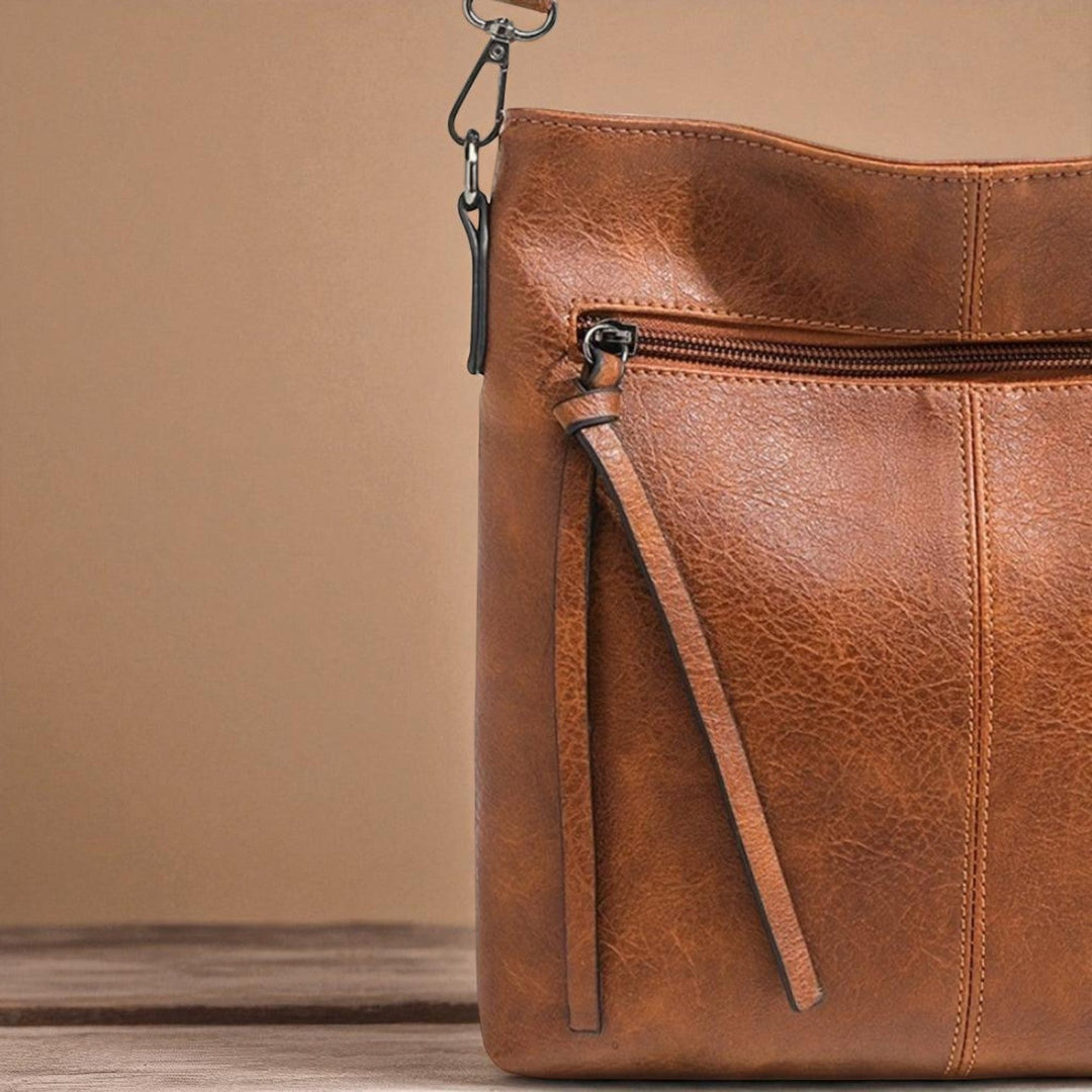 Lena Leder Schultertasche